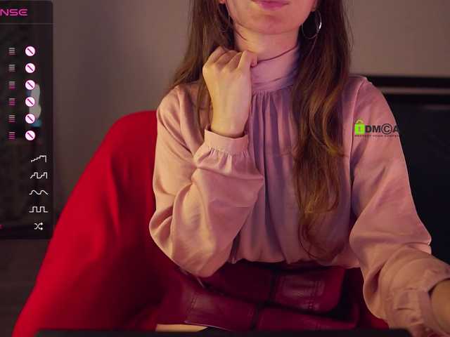 Live sex webcam photo for l--I---l-I---l #276386000