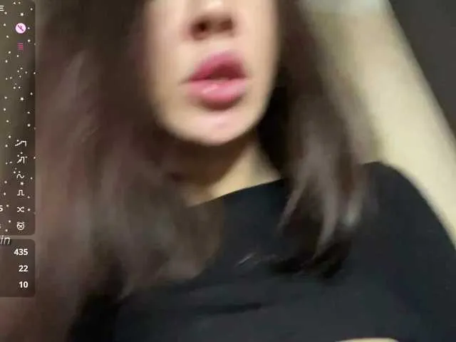 Live sex webcam photo for l4dyCandy #291133796