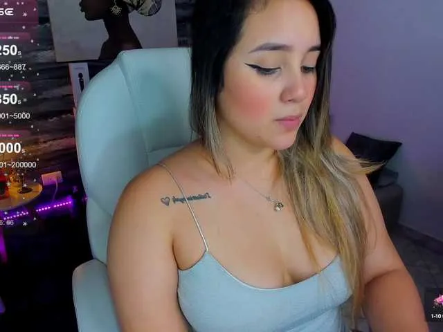 Live sex webcam photo for la-venezolana #278164276