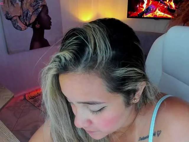 Live sex webcam photo for la-venezolana #291512052