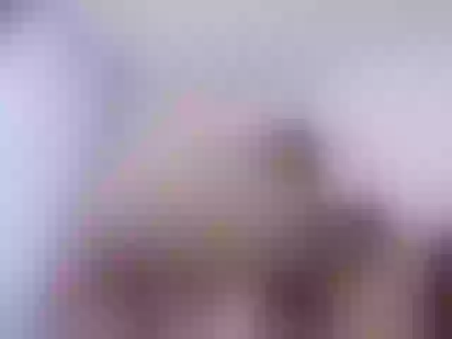 Live sex webcam photo for ladiesbomb #275576582