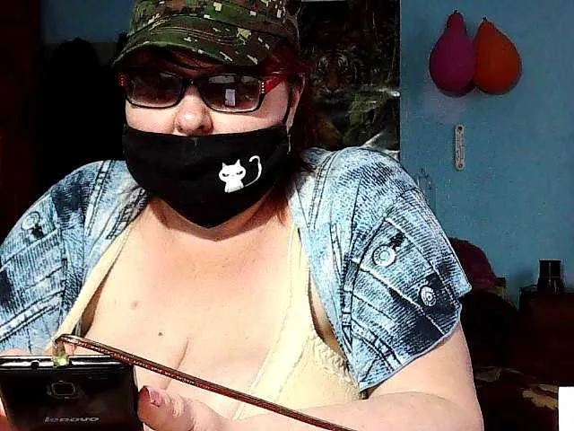 Live sex webcam photo for lady-Nicol #273636140