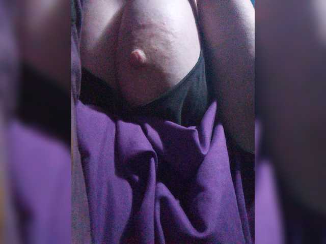 Live sex webcam photo for lady-Nicol #276637029