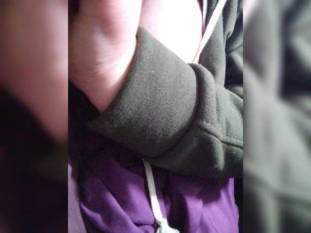 Live sex webcam photo for lady-Nicol #276769450