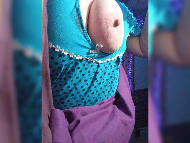 Live sex webcam photo for lady-Nicol #276799284