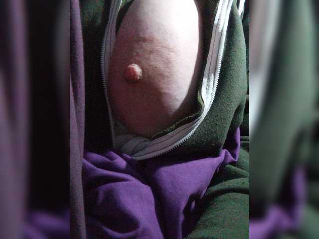 Live sex webcam photo for lady-Nicol #276901525