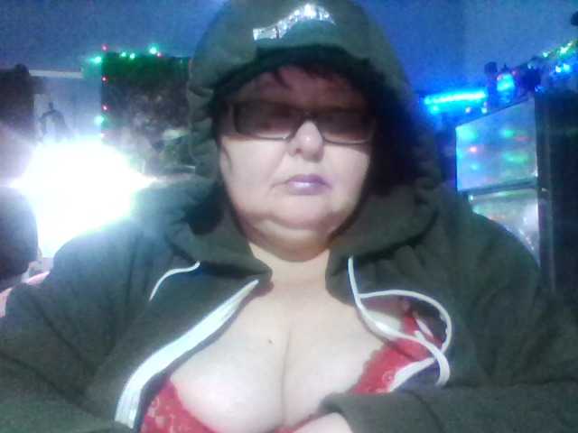 Live sex webcam photo for lady-Nicol #277112716