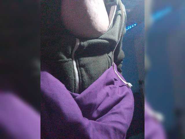 Live sex webcam photo for lady-Nicol #277196415