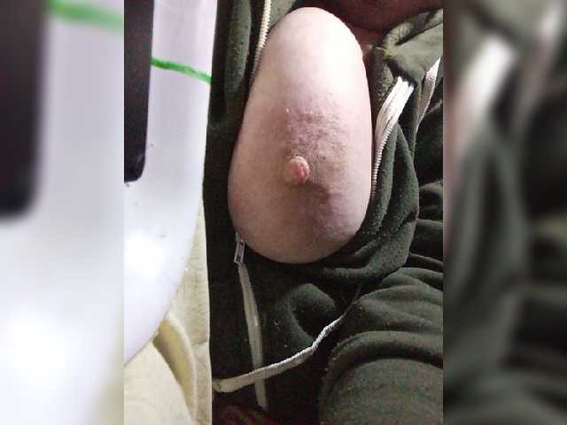 Live sex webcam photo for lady-Nicol #277301548