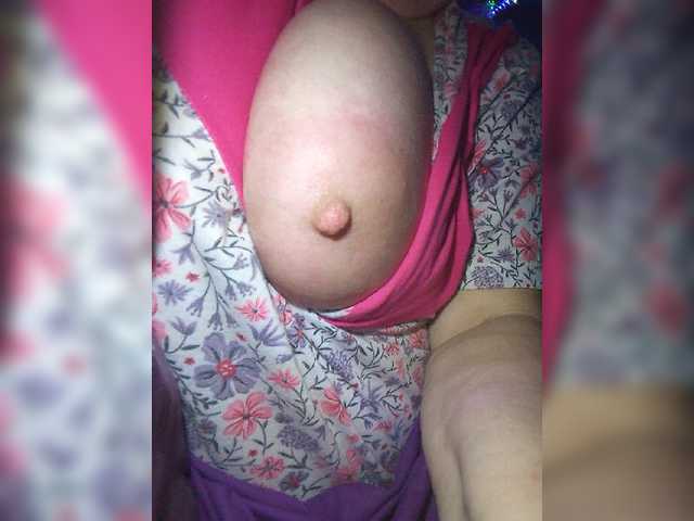 Live sex webcam photo for lady-Nicol #277953882