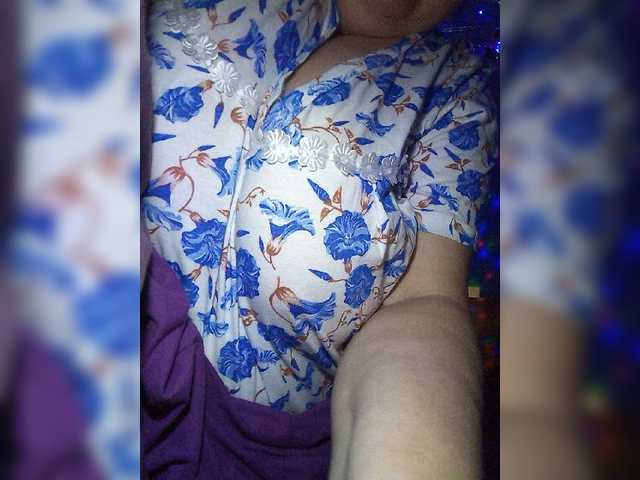 Live sex webcam photo for lady-Nicol #278135600