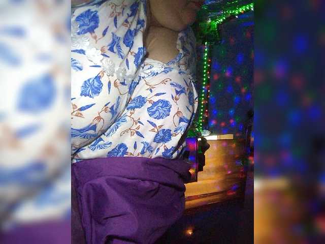 Live sex webcam photo for lady-Nicol #278211151