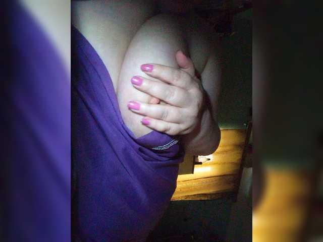 Live sex webcam photo for lady-Nicol #278223227