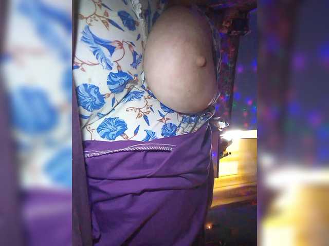 Live sex webcam photo for lady-Nicol #278267884