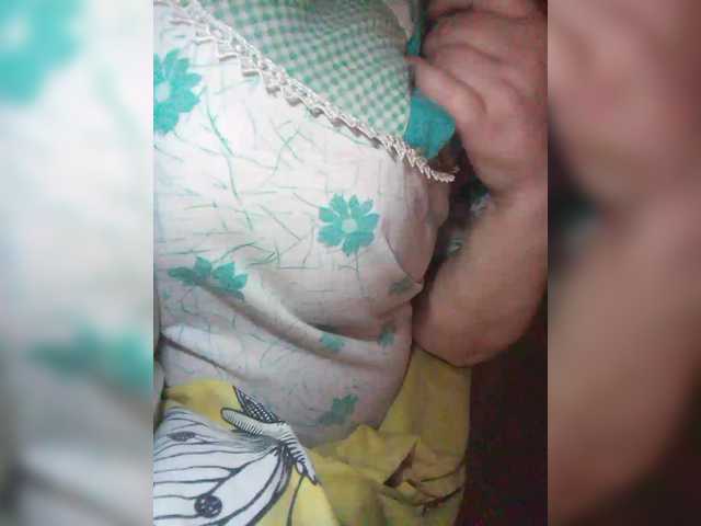 Live sex webcam photo for lady-Nicol #290784096