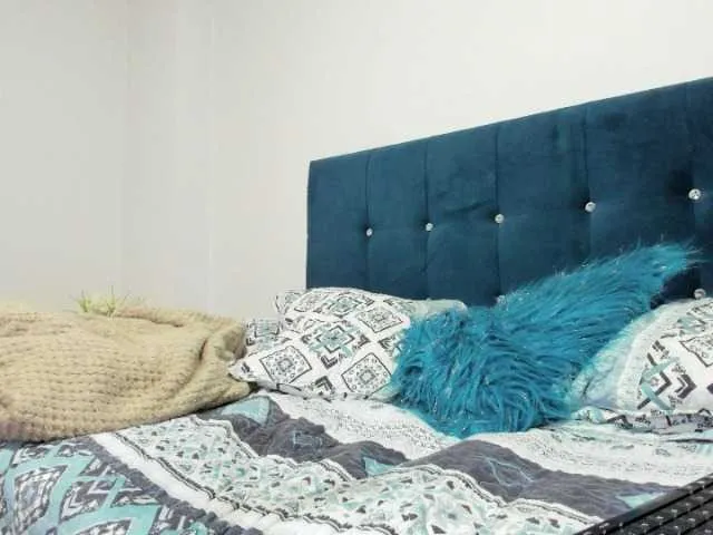 Live sex webcam photo for lady-agatha #272840616