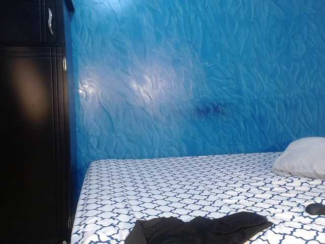 Live sex webcam photo for lady-ary #272985189