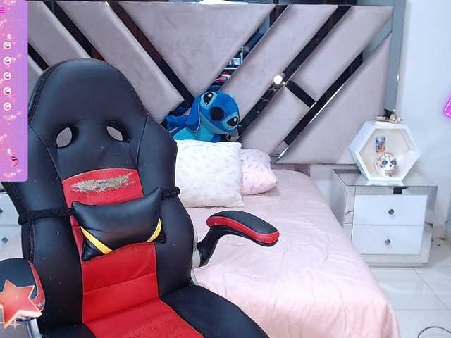 Live sex webcam photo for lady-ary #276375609