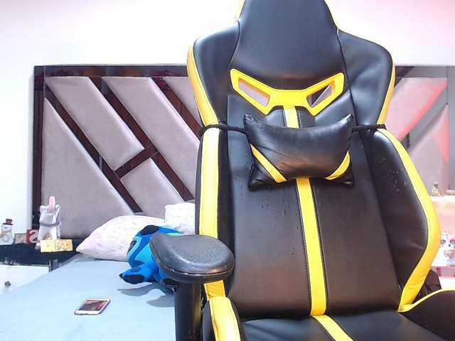 Live sex webcam photo for lady-ary #277120699