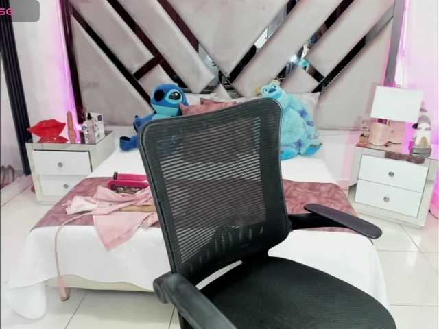 Live sex webcam photo for lady-ary #290961825