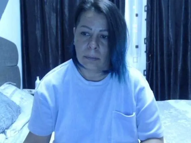 Live sex webcam photo for ladya-Black #275704323