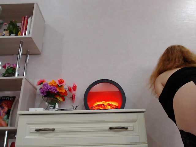 Live sex webcam photo for ladybigsmile #272473789