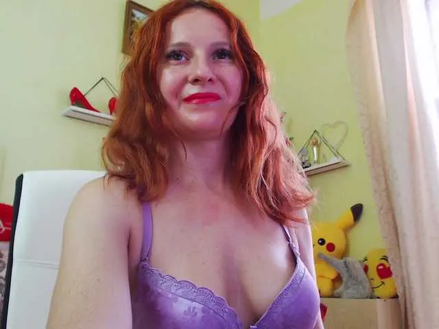 Live sex webcam photo for ladybigsmile #277643144