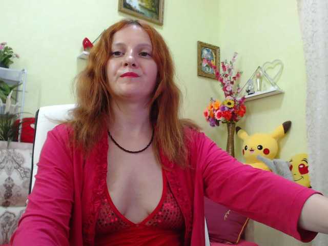 Live sex webcam photo for ladybigsmile #277667322