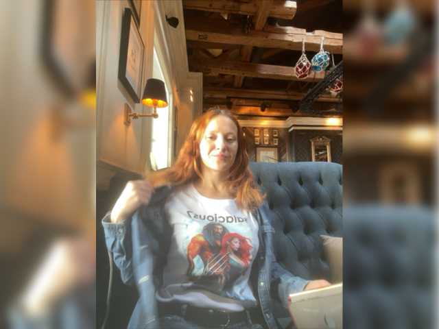 Live sex webcam photo for ladybigsmile #277868011