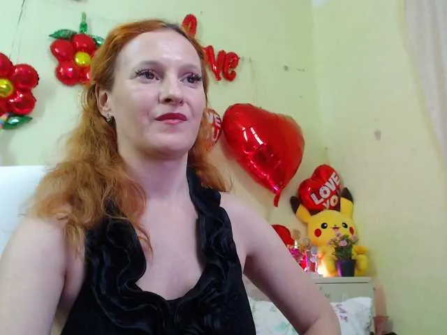 Live sex webcam photo for ladybigsmile #290598318