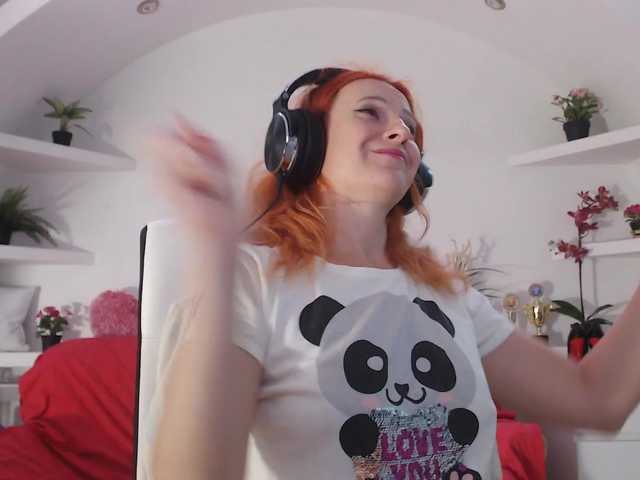 Live sex webcam photo for ladybigsmile #291630826