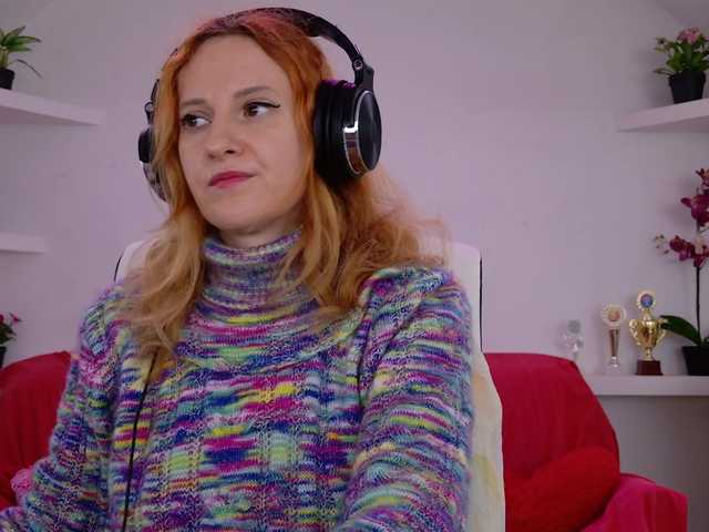 Live sex webcam photo for ladybigsmile #291914007