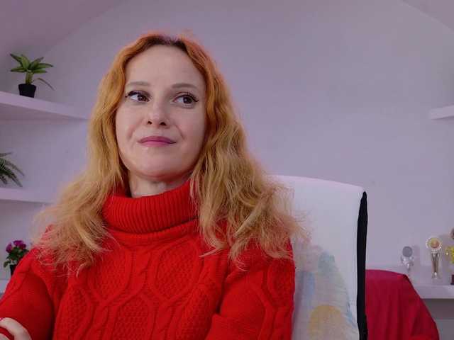 Live sex webcam photo for ladybigsmile #291915581