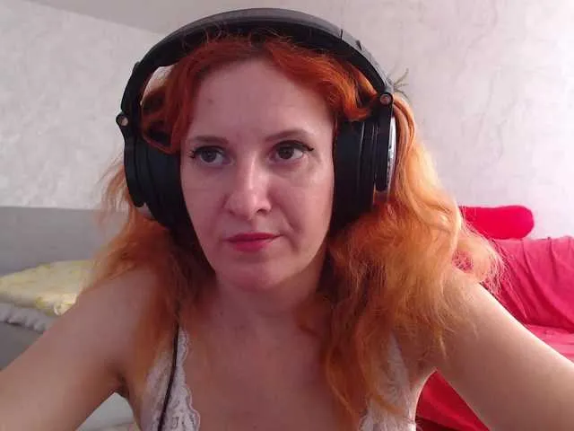 Live sex webcam photo for ladybigsmile #292235869