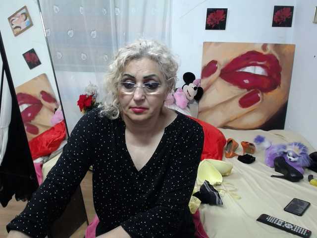 Live sex webcam photo for ladydy4u #273316684