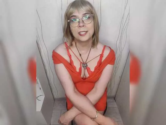 Live sex webcam photo for ladymasha7777 #290733471