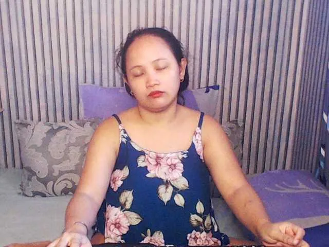 Live sex webcam photo for ladynakedpusy #290987662