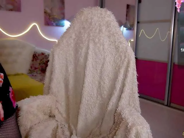 Live sex webcam photo for ladysparkling #291000457