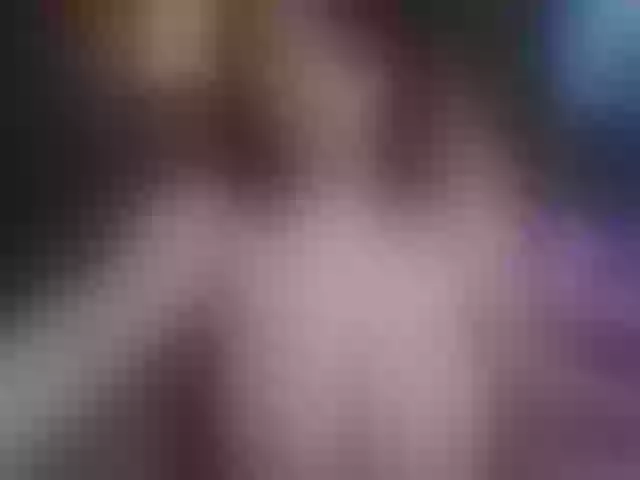 Live sex webcam photo for ladysparkling #292232620