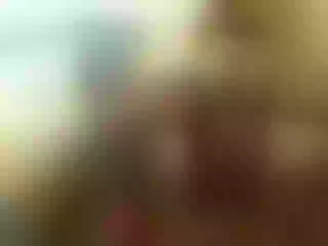 Live sex webcam photo for ladysquirt89 #276985210