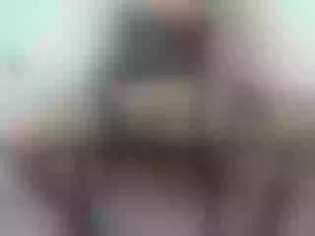Live sex webcam photo for ladysquirt89 #290344110