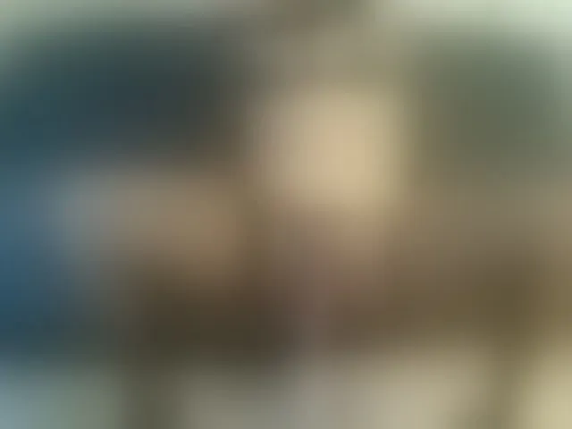 Live sex webcam photo for ladysquirt89 #293956965