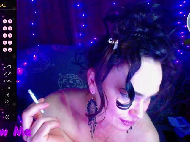 Live sex webcam photo for ladyzlata #277907061
