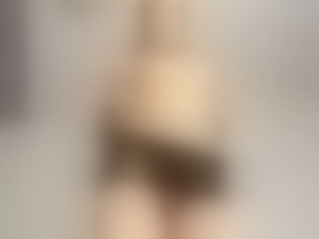 Live sex webcam photo for lagunabend #294140760