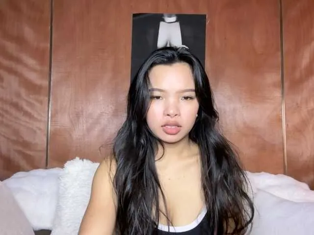 Live sex webcam photo for lakshmi2 #291354903