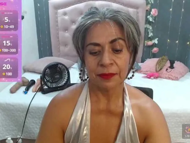 Live sex webcam photo for lalisha-96 #291108678