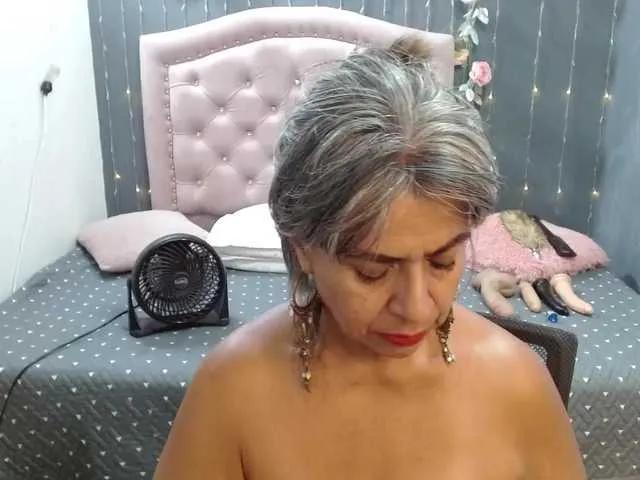 Live sex webcam photo for lalisha-96 #291599100