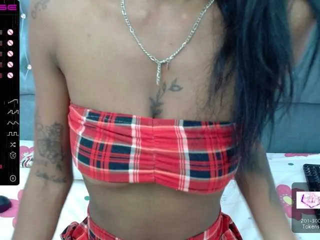 Live sex webcam photo for lalitacandy56 #273567614