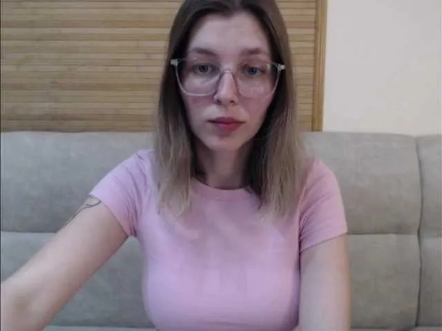 Live sex webcam photo for lampaca1 #290946220