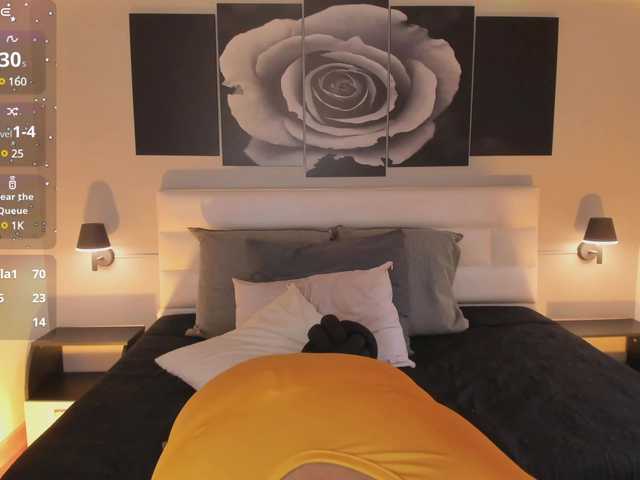 Live sex webcam photo for lana-chavez #290897288